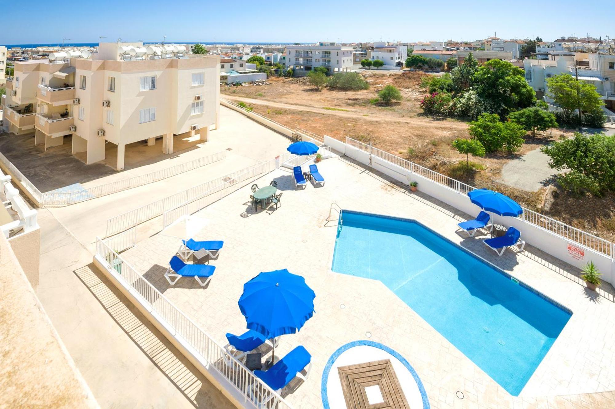 Sofia Apartment 700M Away From The Beach Paralimni Dış mekan fotoğraf